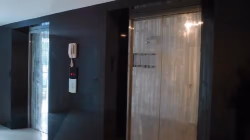Queen Studio