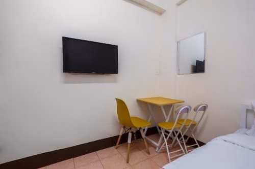 OYO 558 Green Room Bangkapi4
