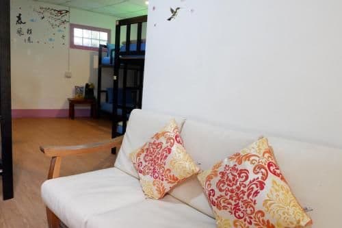 Bed in 8-Bed Mixed Dormitory Room