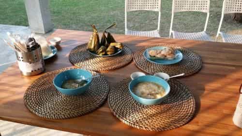 Kanlueng Home: A House By The River Kanlueng Home: A House By The River