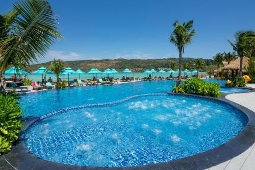 Phi Phi CoCo Beach Resort0