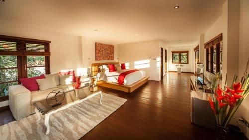 Villa - Beach Front