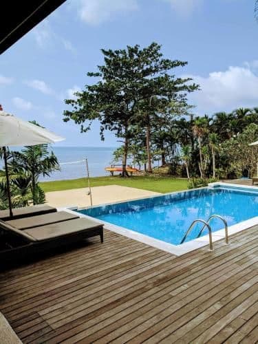 Villa - Beach Front