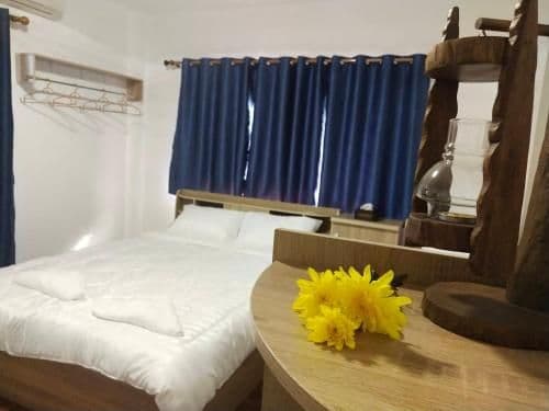 Twin Room with Balcony