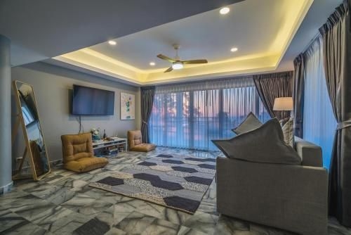 Patong Hill sea view villa 4 bedroom private pool4