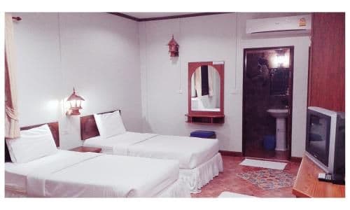Standard Twin Room with Garden View