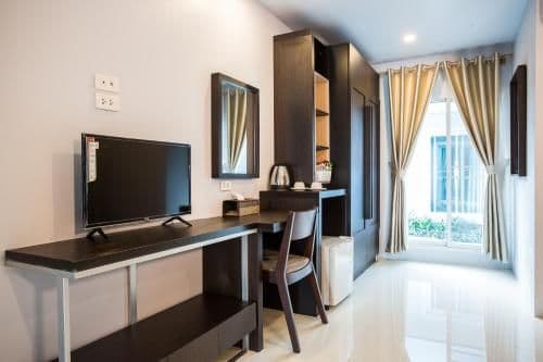 Twin Room with Garden View with Round-Trip Airport Transfer