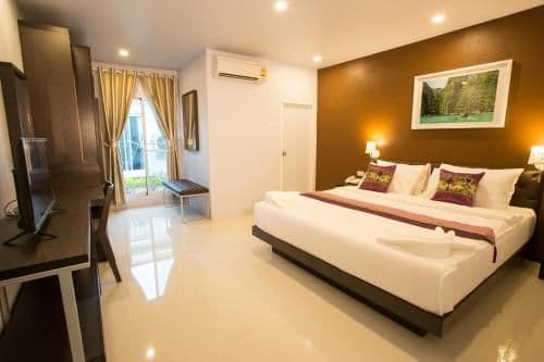 Superior King Room