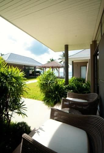 Villa - Beach Front