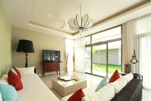 Villa - Beach Front