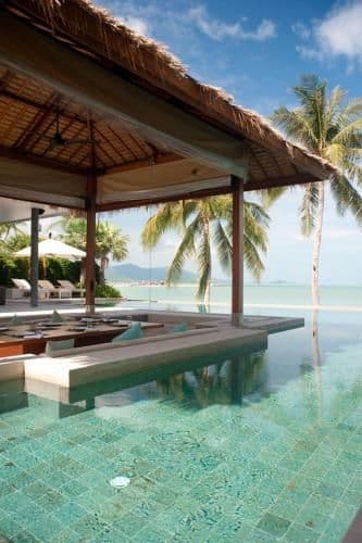 Villa - Beach Front