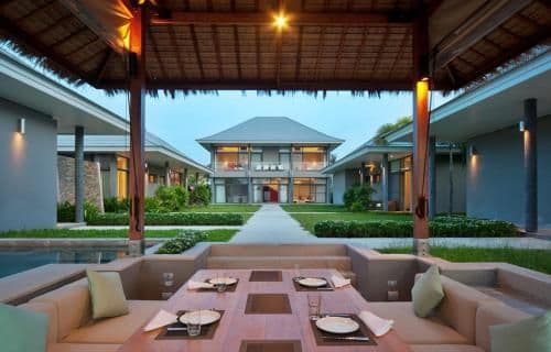 Villa - Beach Front