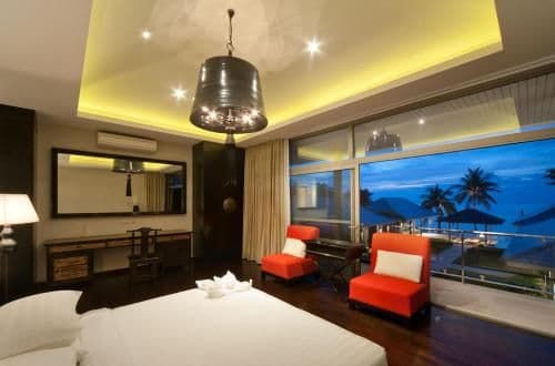 Villa - Beach Front