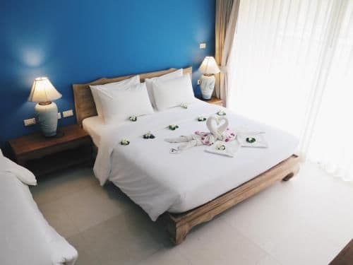 Deluxe Double or Twin Room with Pool Access