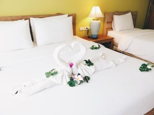 Deluxe Double or Twin Room with Pool View