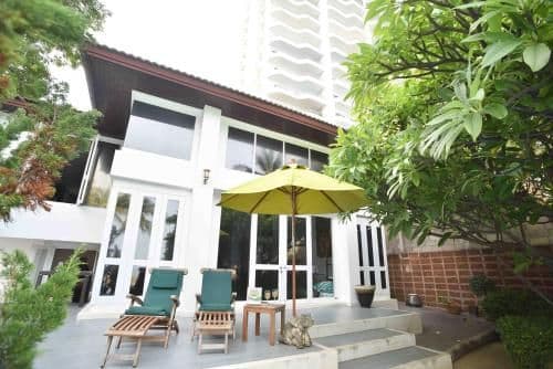 Villa - Beach Front