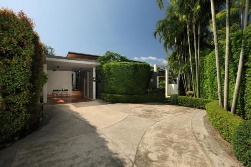 Villa Nias by Tropiclook Nai Harn Beach1