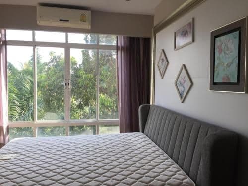 Two-Bedroom Beach Front (3rd Floor)