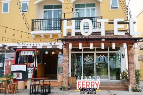 Baan URT Suratthani Airport Hotel Baan URT Suratthani Airport Hotel