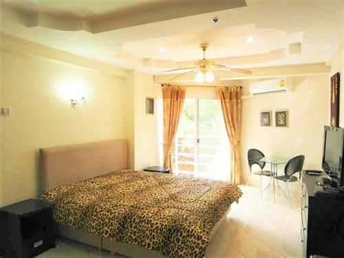 Jomtien beach condominium 1 bedroom + 2 bathrooms Pattaya 2nd Floor Jomtien beach condominium 1 bedroom + 2 bathrooms Pattaya 2nd Floor