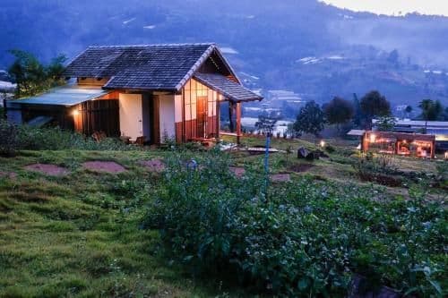Double Room with Mountain View