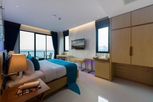 Double Room with Balcony and Sea View