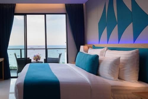 Double Room with Balcony and Sea View