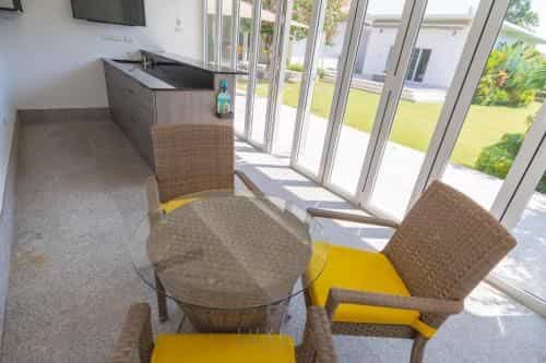 Luxury 5 Bedroom Pool Villa SJ Luxury 5 Bedroom Pool Villa SJ