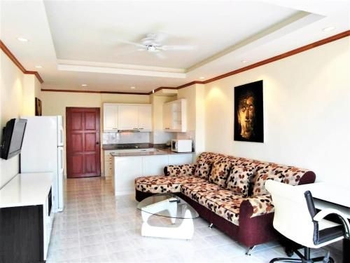Sea & Pool view at View Talay 1 condo Pattaya2