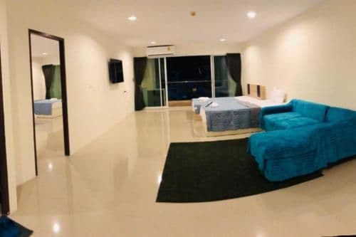 T.W. Two-Bedroom Four-Bed Family Luxury Pool Apartment, Jomtien Pattaya T.W. Two-Bedroom Four-Bed Family Luxury Pool Apartment, Jomtien Pattaya