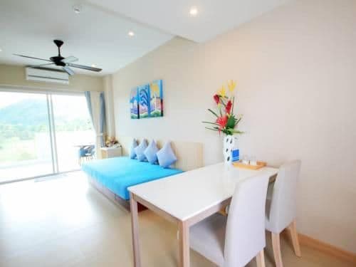 Apartment with Sea View