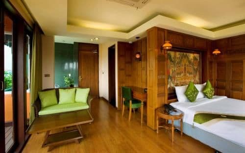 Superior Suite - Second Building