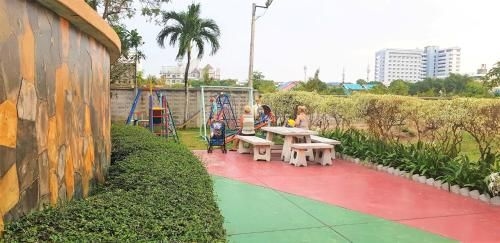 Sea view apartment on Jomtien beach Pattaya3