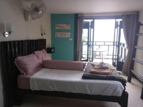 Deluxe Double Room with Balcony and Sea View
