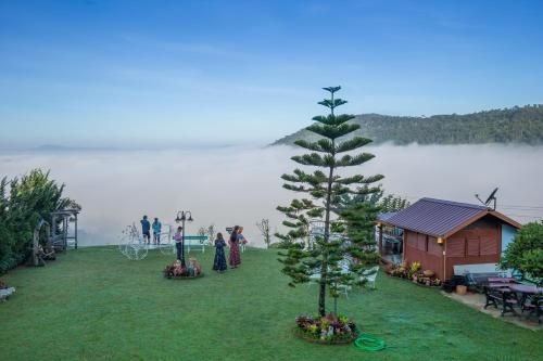 บ้านหมอกบุรี (Mhork Buri Resort)0
