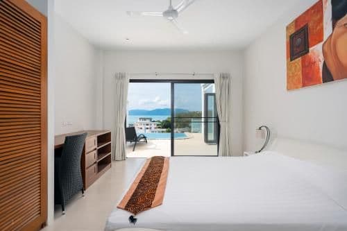 Villa with Sea View