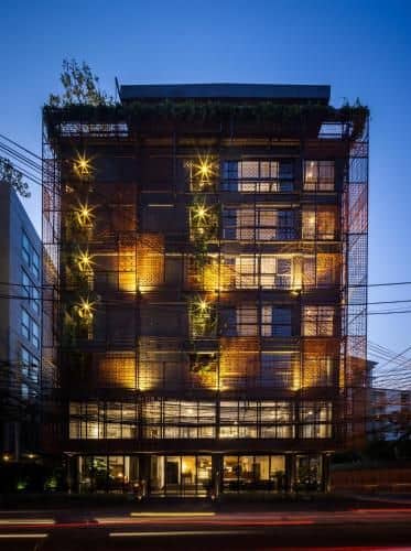 โรงแรมไอออน โรงแรมไอออน