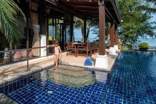 Villa - Beach Front