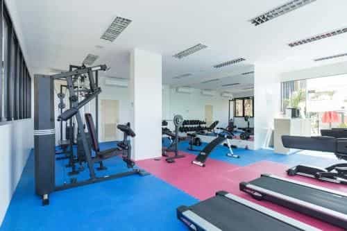 Beach Style Condo Pool Gym 1100m To Great Beach Beach Style Condo Pool Gym 1100m To Great Beach