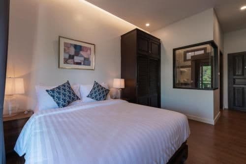 Queen Room with Balcony