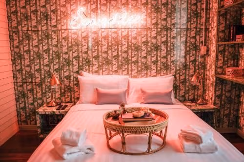 Queen Room with Shared Bathroom