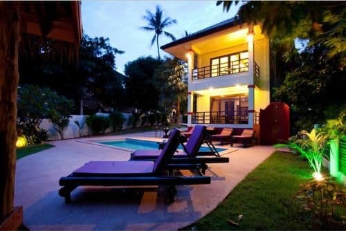 Villa - Beach Front