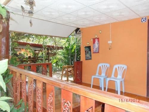 Family Room with Garden View