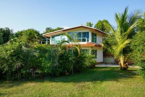 Villa with Garden View