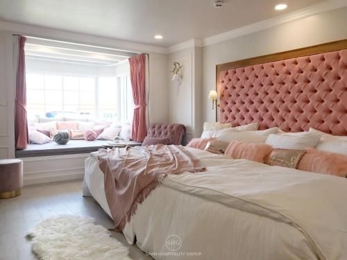 Stay in Style at Nimman R9120