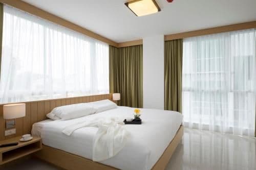 Modern Thai Suites Hotel Modern Thai Suites Hotel