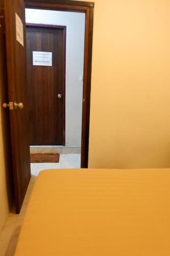 Standard Double Room with Shared Bathroom