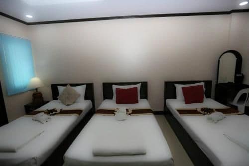 Triple Room