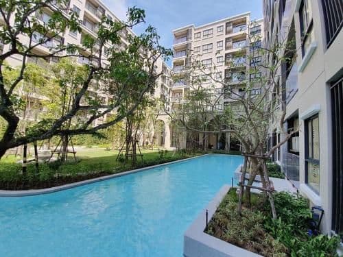 Studio Apartment with Sea View