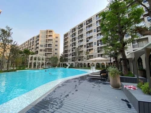 Studio Apartment with Sea View
